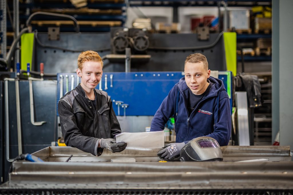 Kom werken bij het team van Geurtsen Metaalbewerking